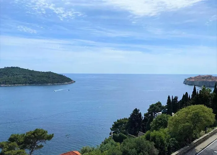 Sarah-sea View In Center *